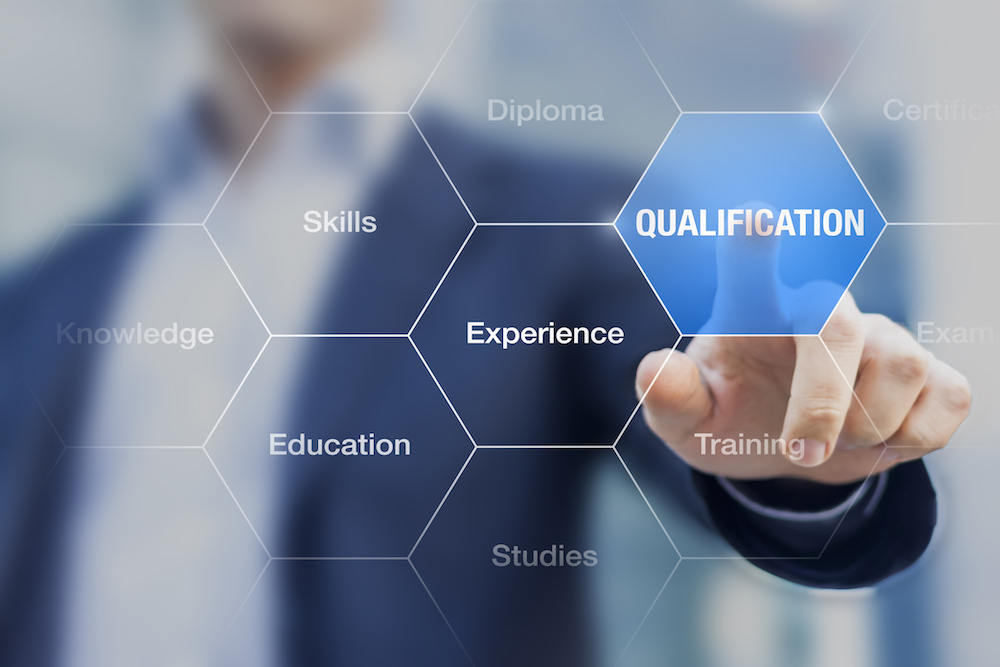 Mandatory qualifications for social housing managers